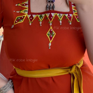 Robe kabyle - Broderie carrée - Rouge brique