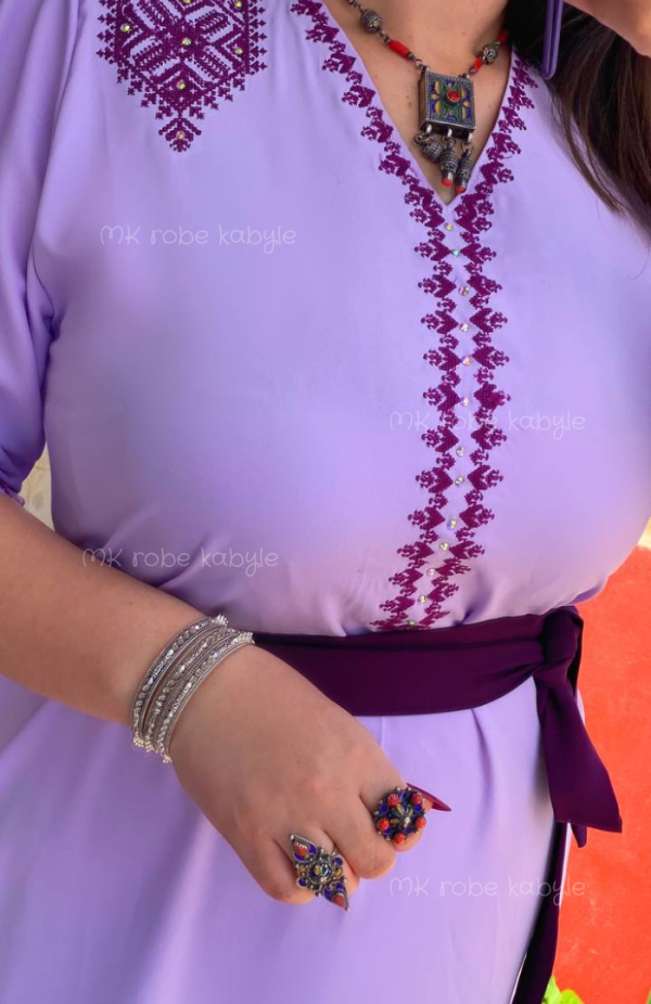 Robe kabyle – Broderie simple - Mauve – Image 3