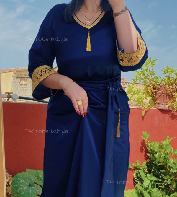 Robe orientale - bleu marine – Image 3