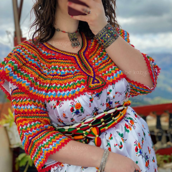 Robe kabyle Fête- Iwadhiyen